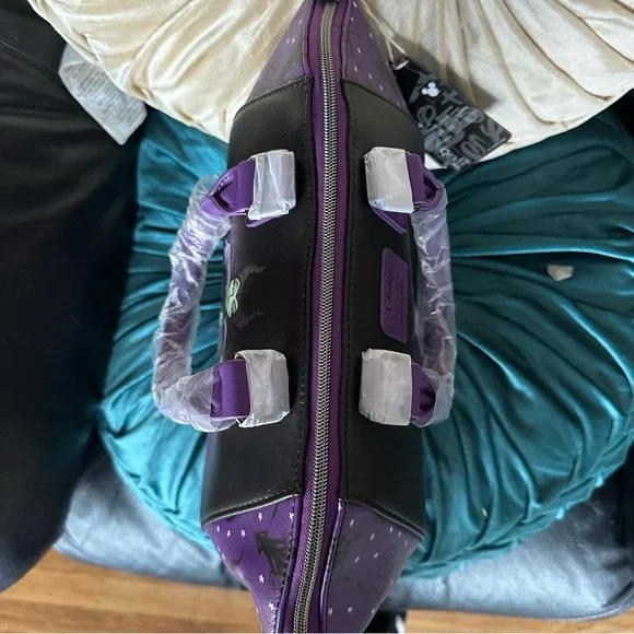 Disney Sleeping Beauty Maleficent Hand Bag and Crossbody Bag: NWT - Picture 10 of 12